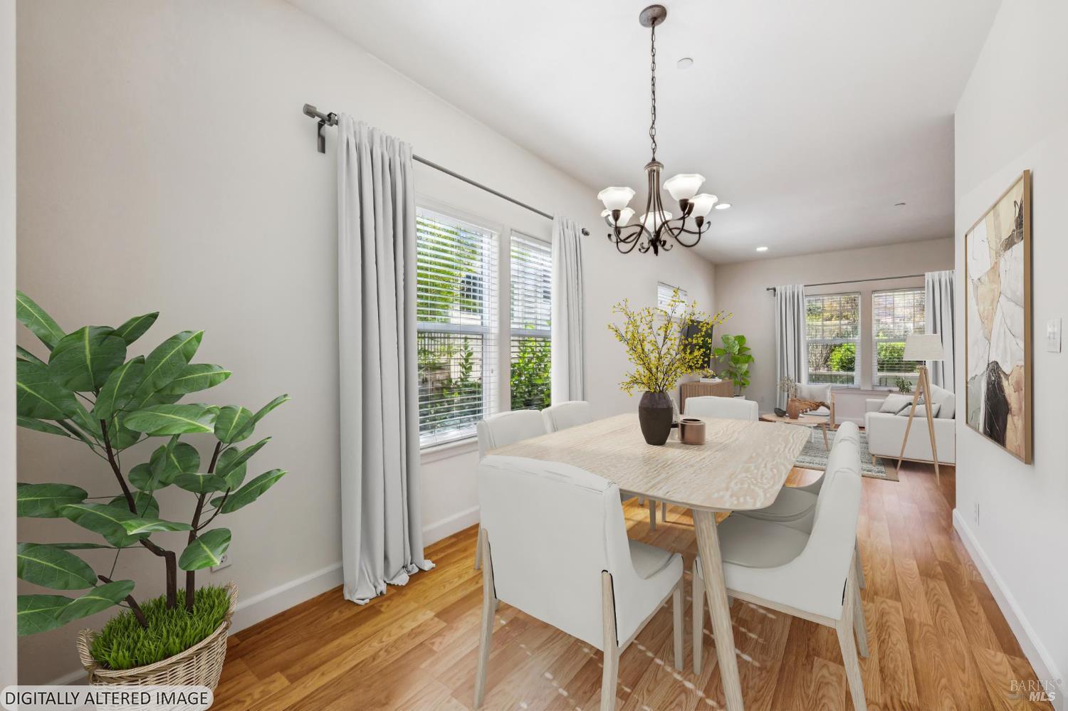 Detail Gallery Image 15 of 58 For 3 Hill Dr, Petaluma,  CA 94952 - 3 Beds | 2/1 Baths