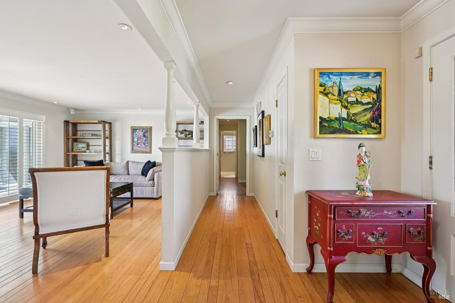 Detail Gallery Image 15 of 61 For 113 Convent Ct, San Rafael,  CA 94901 - 3 Beds | 2/2 Baths