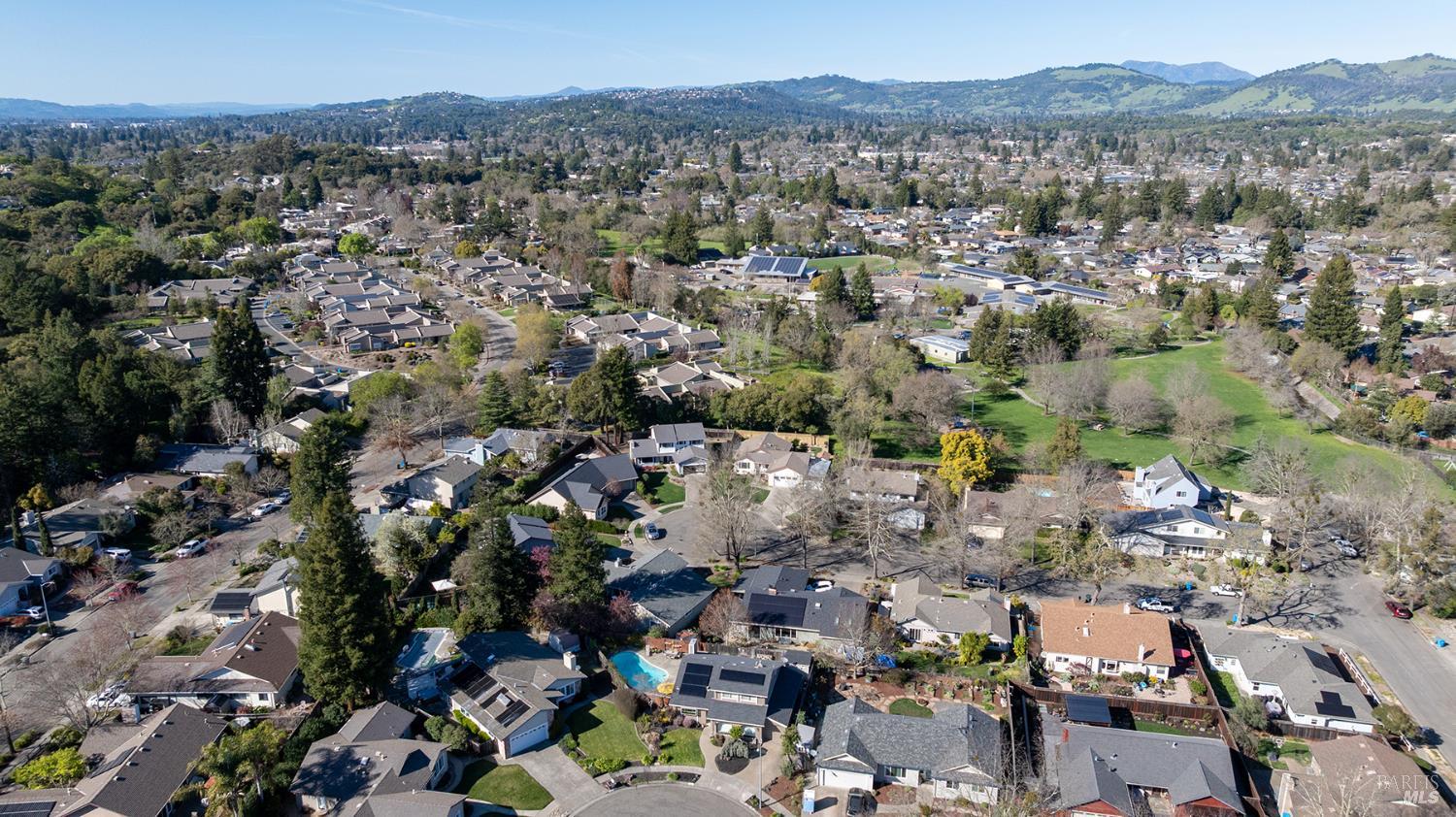 Detail Gallery Image 56 of 61 For 2409 Canin Ct, Santa Rosa,  CA 95405 - 3 Beds | 2 Baths