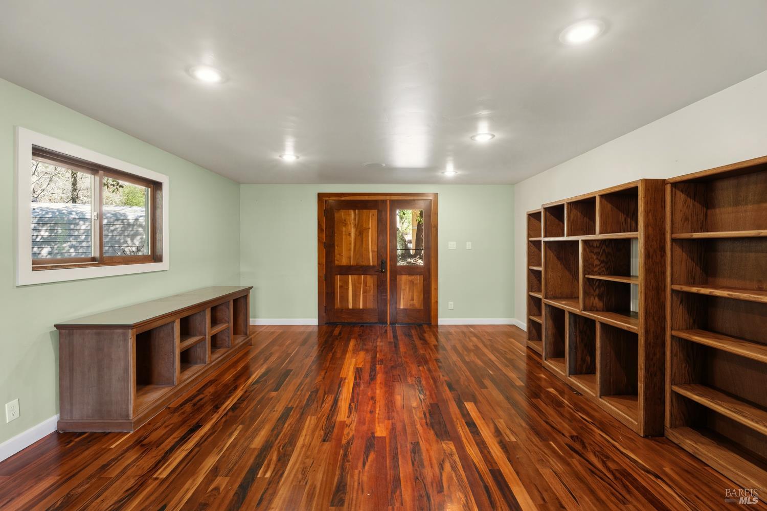 Detail Gallery Image 6 of 41 For 18210 Old Ukiah Pine Rd, Potter Valley,  CA 95469 - 3 Beds | 2 Baths