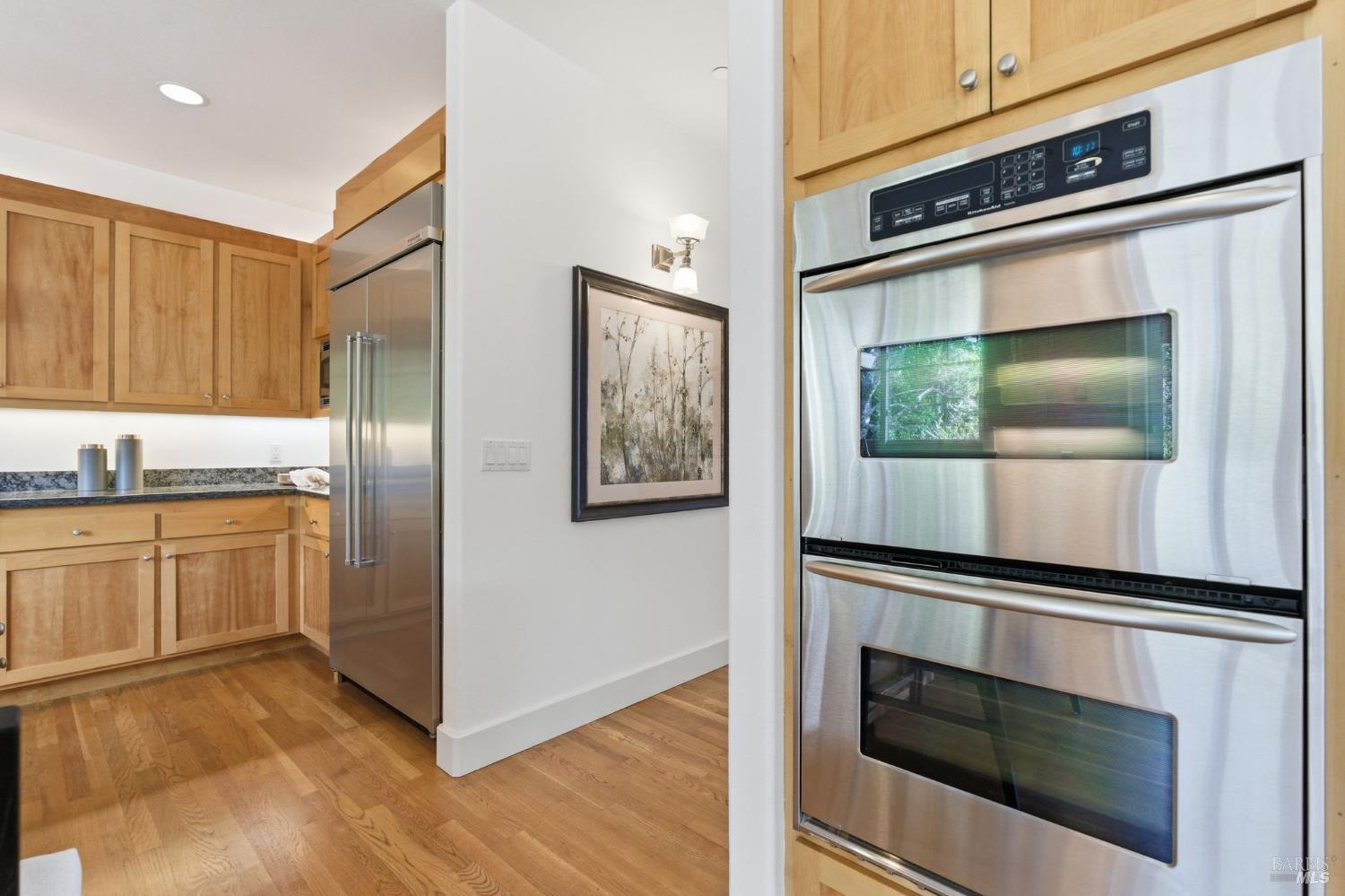 Detail Gallery Image 32 of 58 For 711 Forest Way, Mill Valley,  CA 94941 - 4 Beds | 3/1 Baths