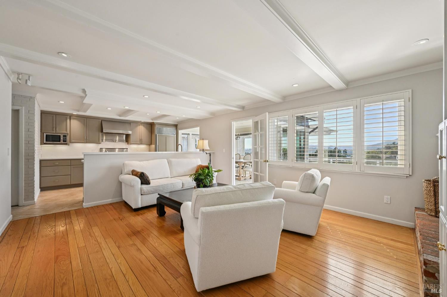 Detail Gallery Image 20 of 61 For 113 Convent Ct, San Rafael,  CA 94901 - 3 Beds | 2/2 Baths