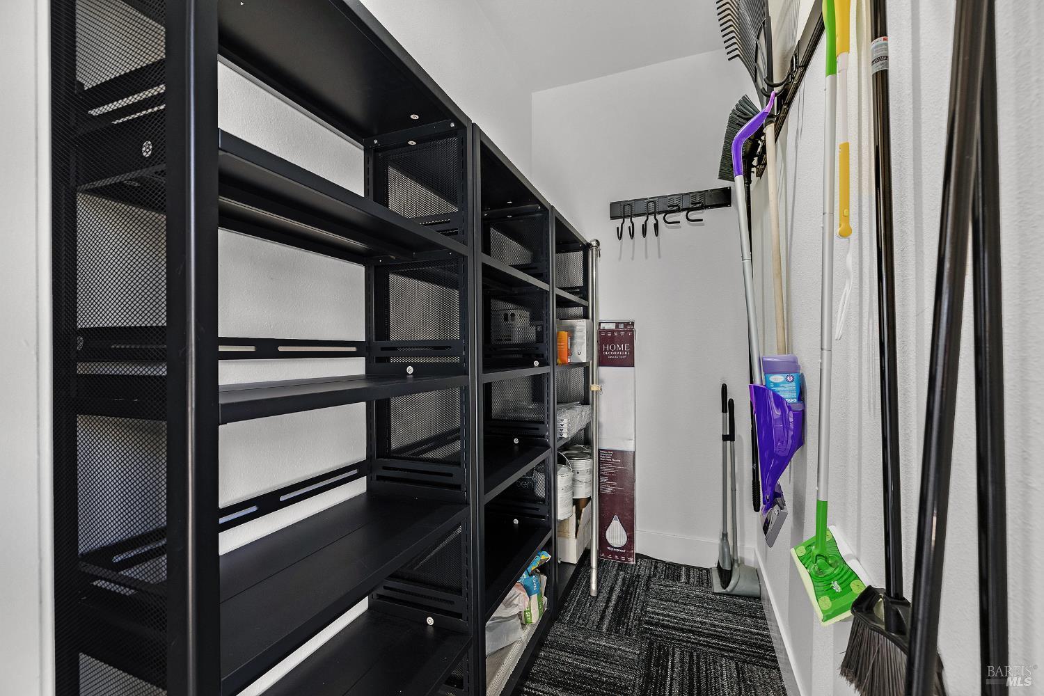 Detail Gallery Image 24 of 30 For 36 Bridle Path Ln, Novato,  CA 94945 - 2 Beds | 2 Baths