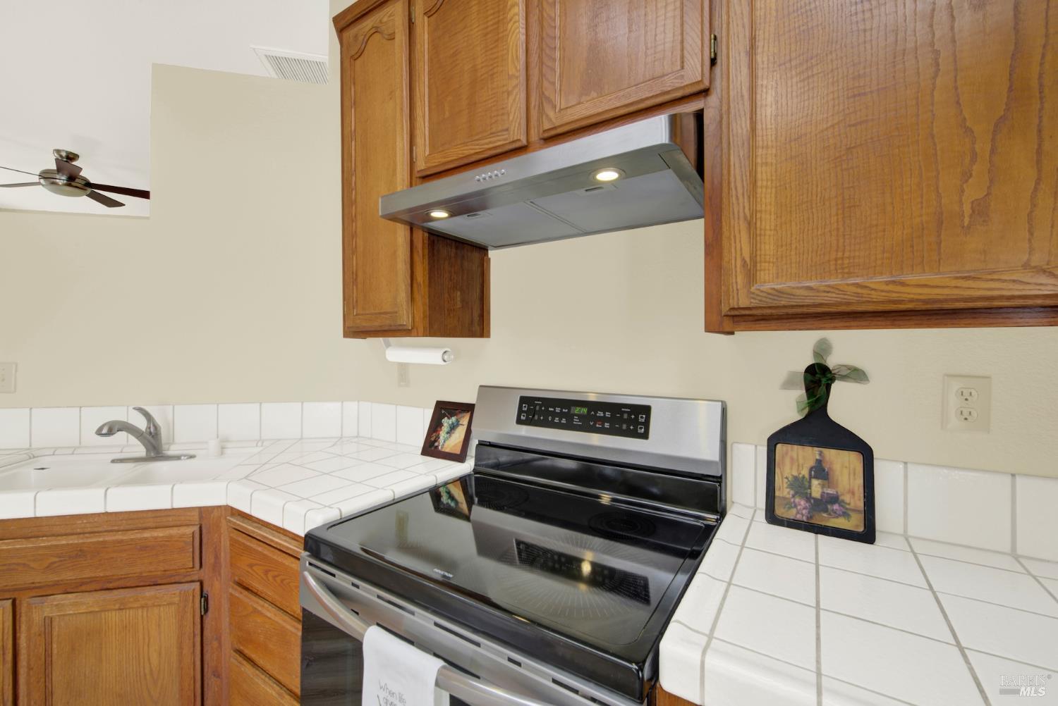 Detail Gallery Image 23 of 50 For 329 Ridgecrest Cir, Suisun City,  CA 94585 - 2 Beds | 2 Baths