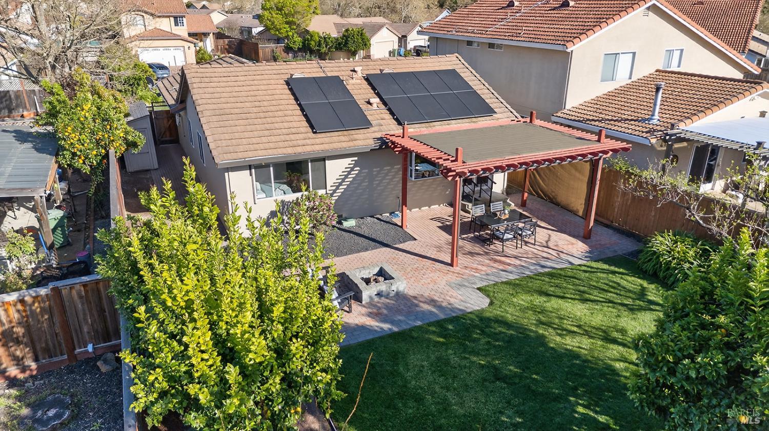 Detail Gallery Image 42 of 48 For 1056 Esparto Ct, Windsor,  CA 95492 - 3 Beds | 2 Baths