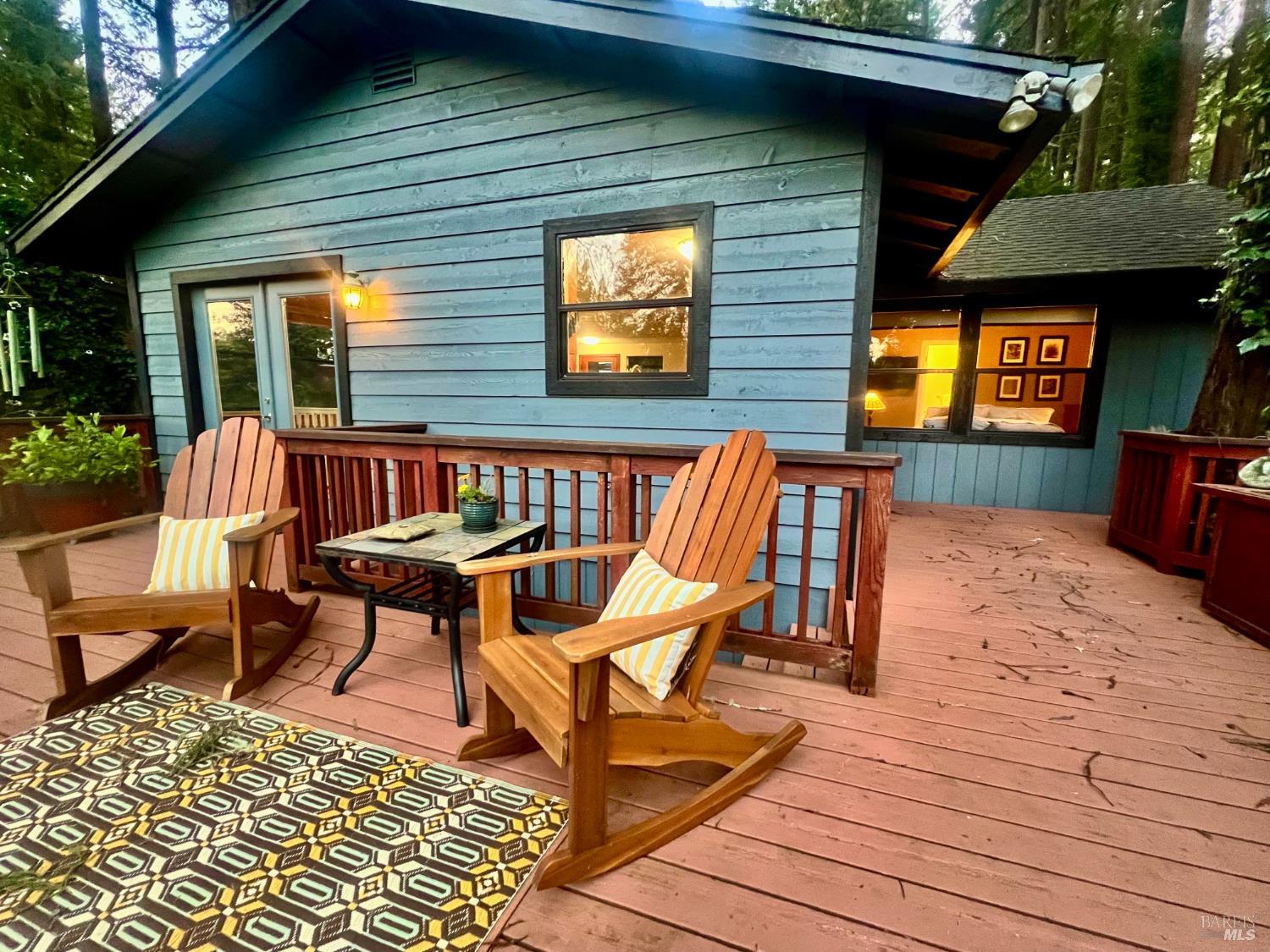 Detail Gallery Image 19 of 42 For 17450 Summit Ave, Guerneville,  CA 95446 - 3 Beds | 2 Baths