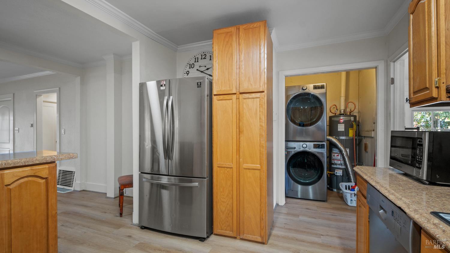 Detail Gallery Image 15 of 39 For 712 E Washington St, Petaluma,  CA 94952 - 2 Beds | 1 Baths