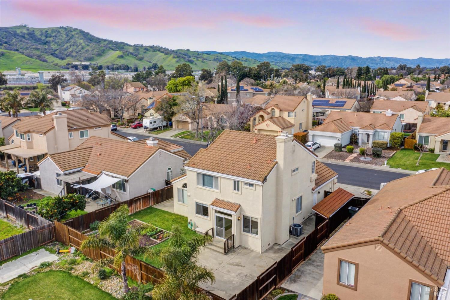 Detail Gallery Image 48 of 51 For 1030 Fox Hound Rd, Vacaville,  CA 95687 - 4 Beds | 2/1 Baths
