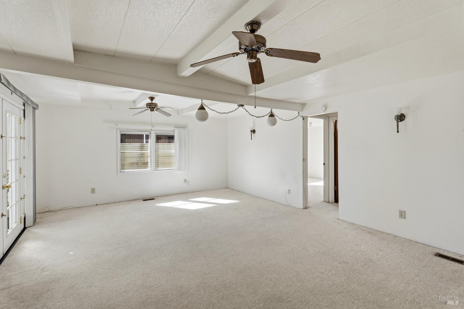 Detail Gallery Image 11 of 19 For 660 Leslie St 60, Ukiah,  CA 95482 - 2 Beds | 1/1 Baths