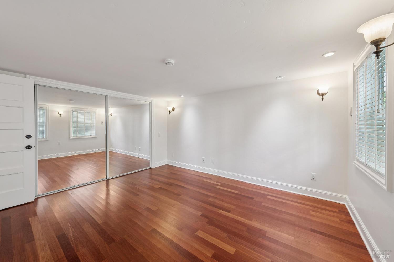 Detail Gallery Image 37 of 80 For 102 F St, San Rafael,  CA 94901 - 5 Beds | 4 Baths