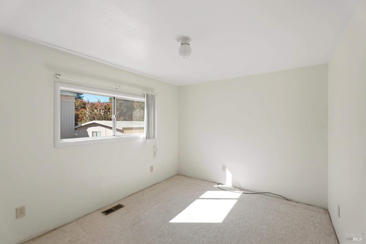 Detail Gallery Image 19 of 19 For 660 Leslie St 60, Ukiah,  CA 95482 - 2 Beds | 1/1 Baths