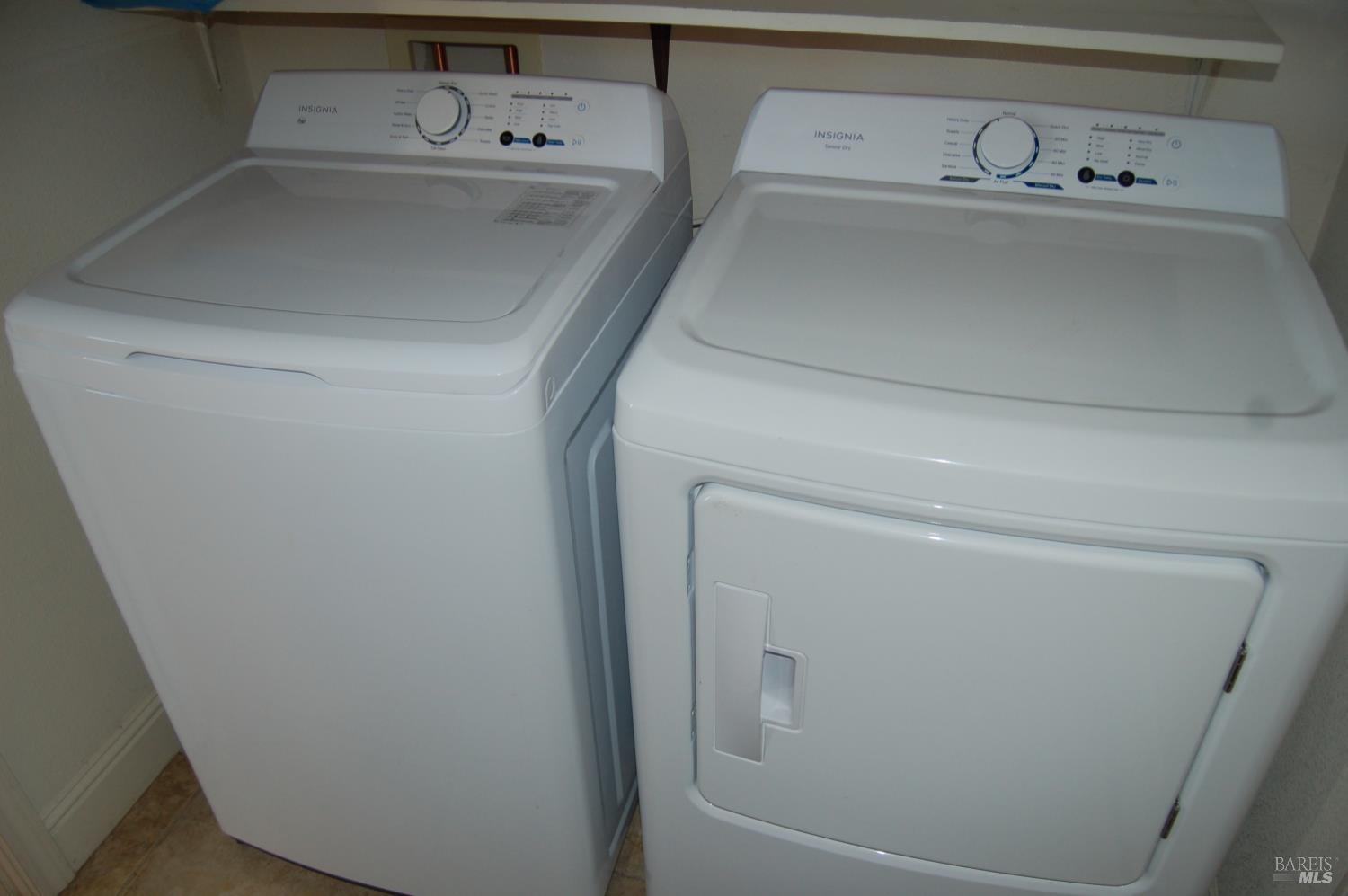 Detail Gallery Image 11 of 14 For 1064 Diamante St, Rio Vista,  CA 94571 - 2 Beds | 2/1 Baths