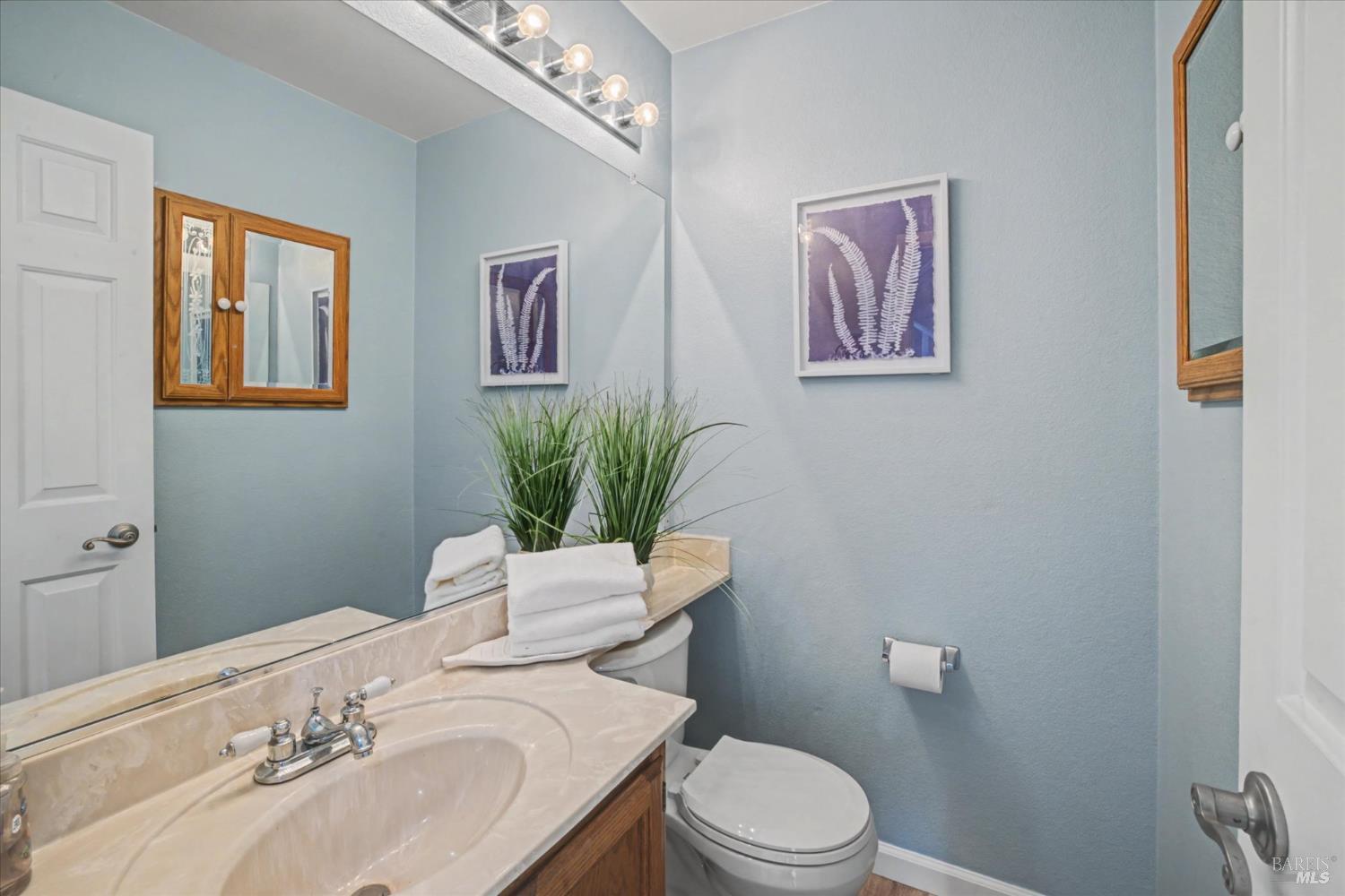 Detail Gallery Image 25 of 51 For 1030 Fox Hound Rd, Vacaville,  CA 95687 - 4 Beds | 2/1 Baths