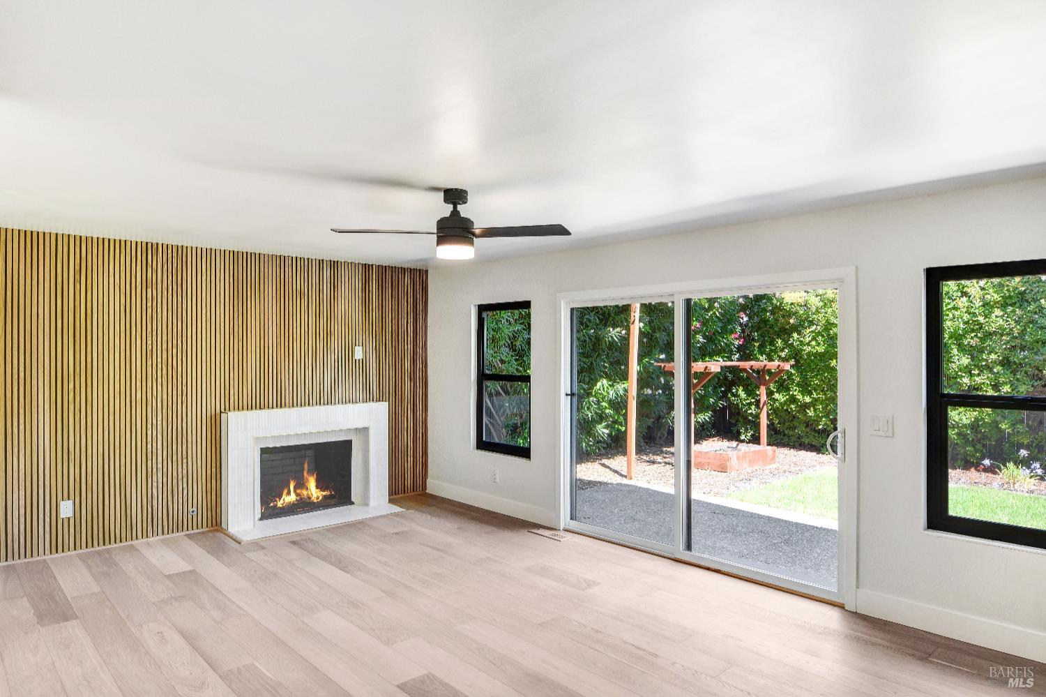 Detail Gallery Image 19 of 48 For 690 Hudson Ct, Sonoma,  CA 95476 - 4 Beds | 3 Baths