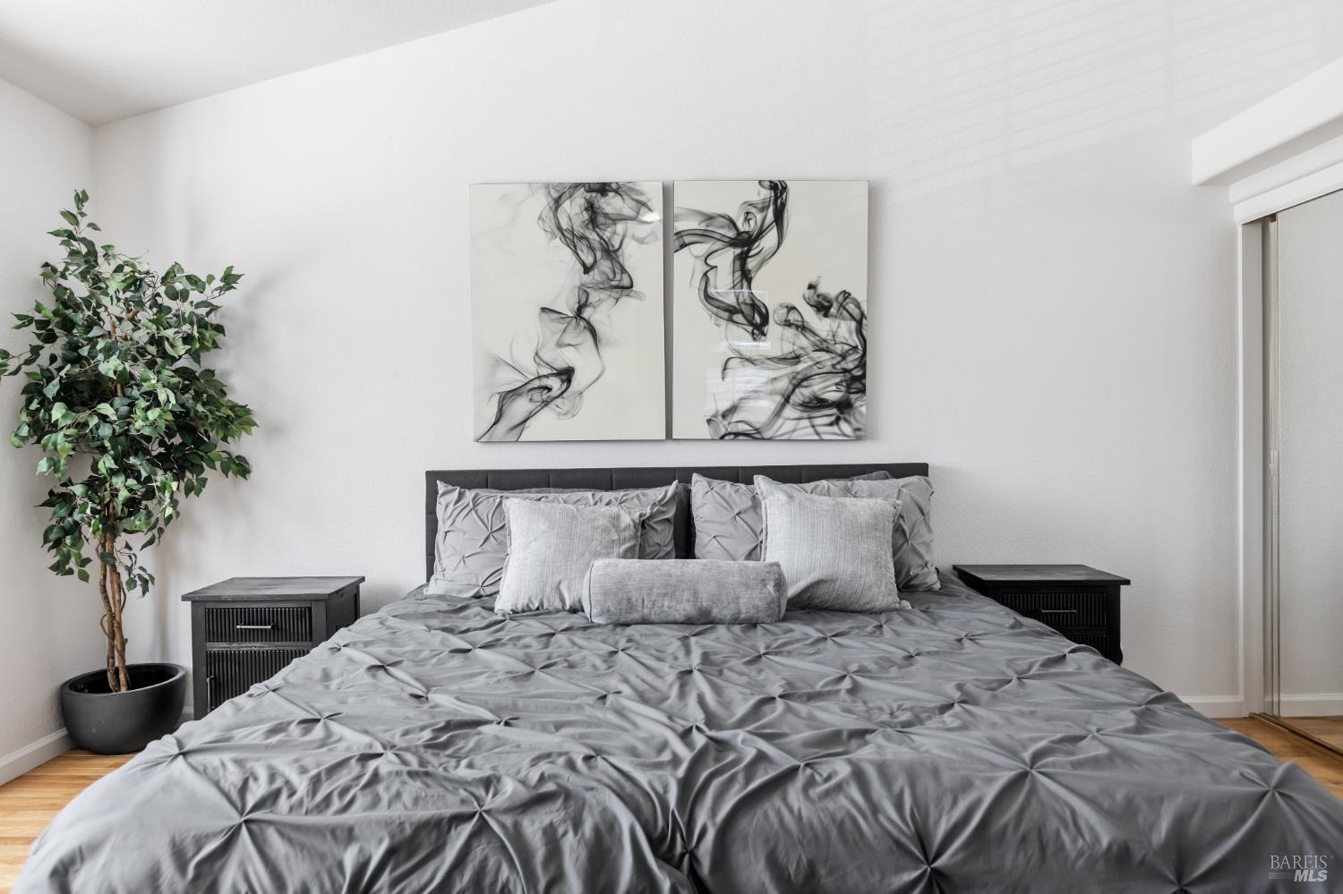 Detail Gallery Image 30 of 57 For 134 Grevillia Dr, Petaluma,  CA 94952 - 4 Beds | 3 Baths