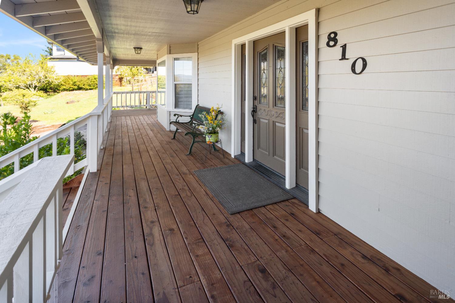 Detail Gallery Image 6 of 50 For 810 Revel Rd, Healdsburg,  CA 95448 - 4 Beds | 3 Baths