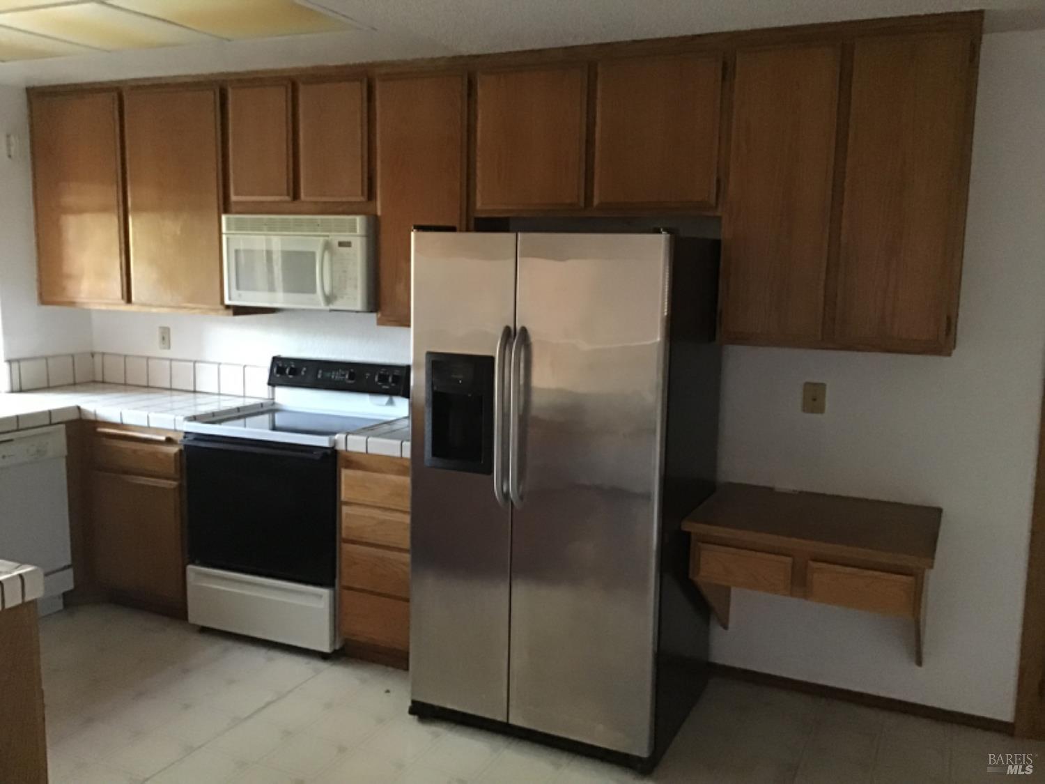 Detail Gallery Image 6 of 15 For 3280 Mustang Cir, Fairfield,  CA 94533 - 4 Beds | 2 Baths