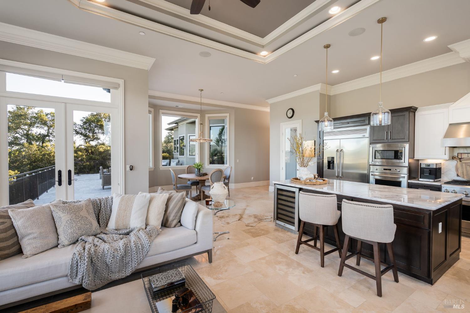 Detail Gallery Image 29 of 68 For 10 Canterbury Dr, Napa,  CA 94558 - 3 Beds | 3/1 Baths