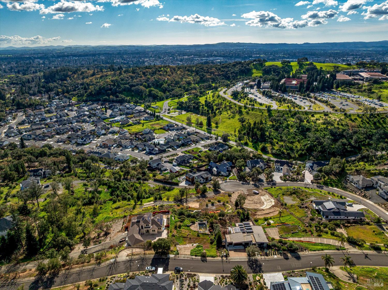 Detail Gallery Image 11 of 12 For 3648 Crown Hill Dr, Santa Rosa,  CA 95404 - – Beds | – Baths