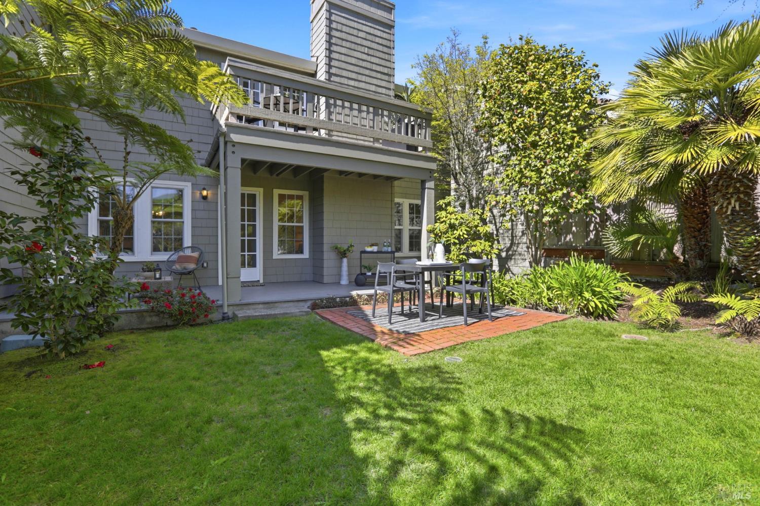 Detail Gallery Image 37 of 44 For 8 Partridge Dr, San Rafael,  CA 94901 - 3 Beds | 2/1 Baths