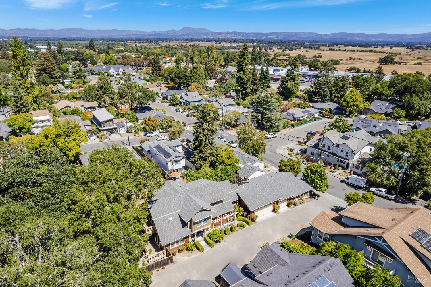 Detail Gallery Image 58 of 59 For 830 Litchfield Ave, Sebastopol,  CA 95472 - 4 Beds | 3 Baths