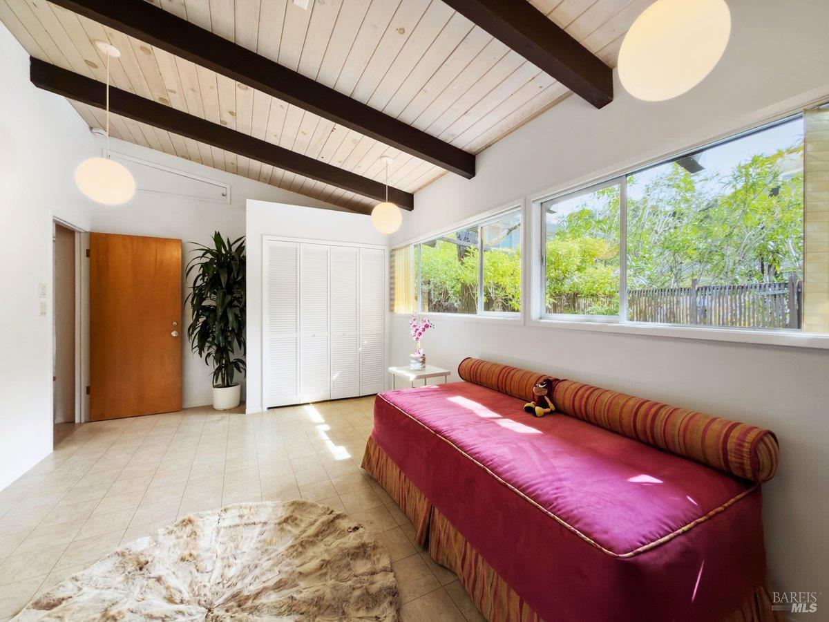 Detail Gallery Image 36 of 58 For 5 Mather Rd, San Anselmo,  CA 94960 - 5 Beds | 2 Baths