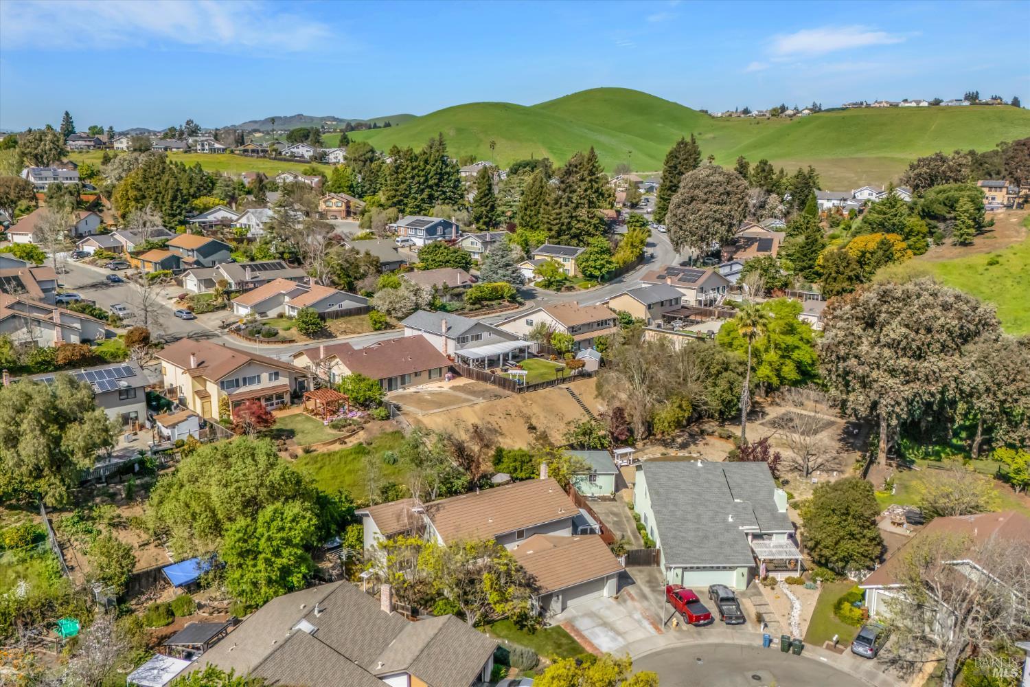 Detail Gallery Image 47 of 52 For 507 Union Ct, Benicia,  CA 94510 - 5 Beds | 3 Baths