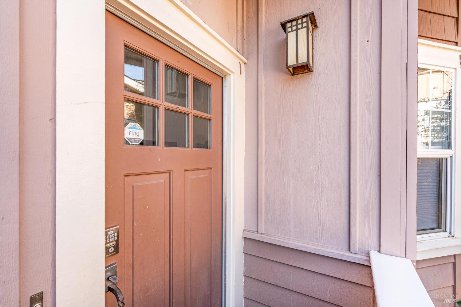 Detail Gallery Image 12 of 38 For 156 Valley Oak Dr, Napa,  CA 94558 - 3 Beds | 3 Baths