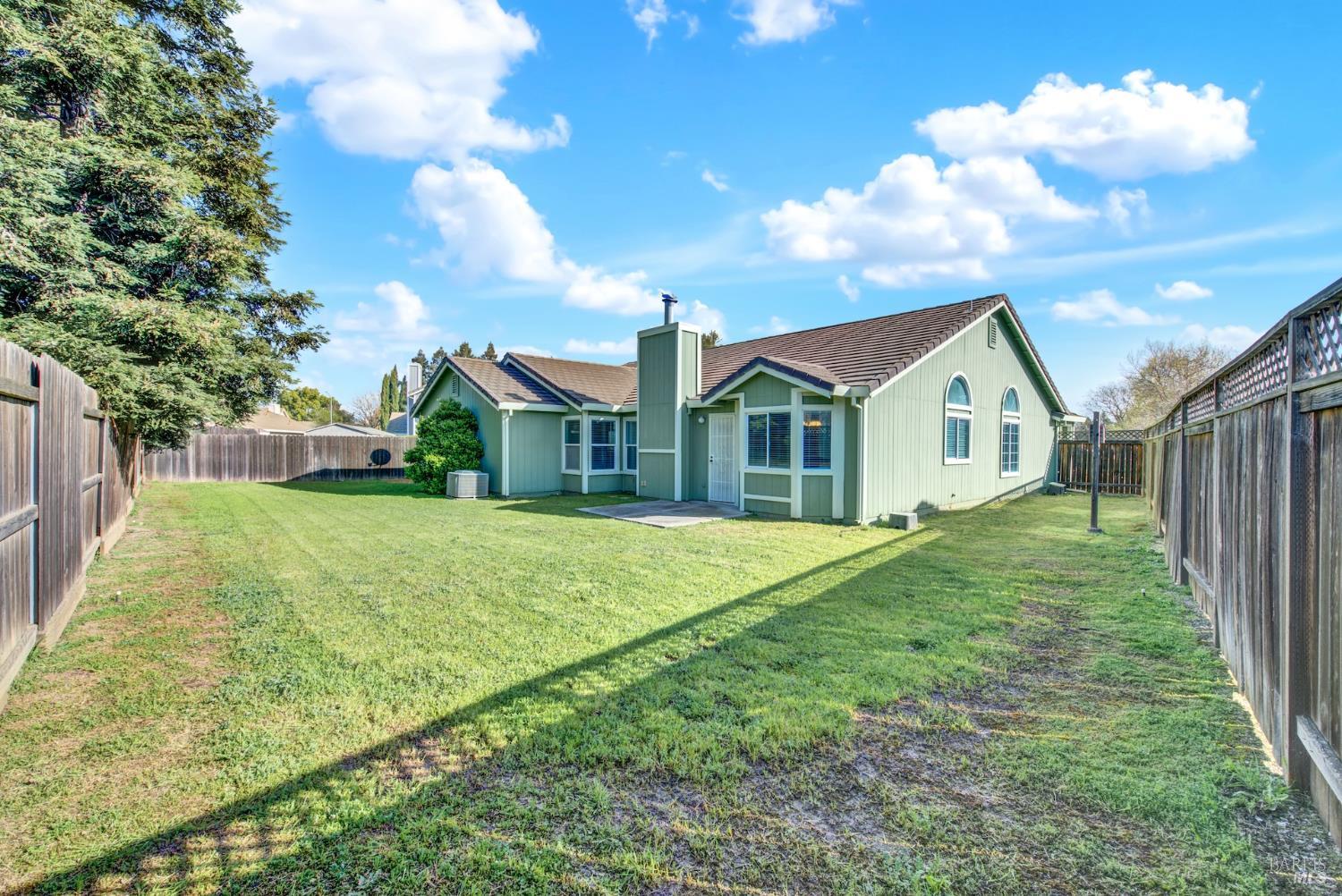 Detail Gallery Image 40 of 50 For 675 Brians Way, Dixon,  CA 95620 - 3 Beds | 2 Baths