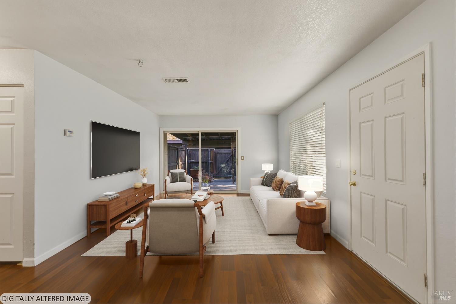 1741 Las Raposas Court photo 3