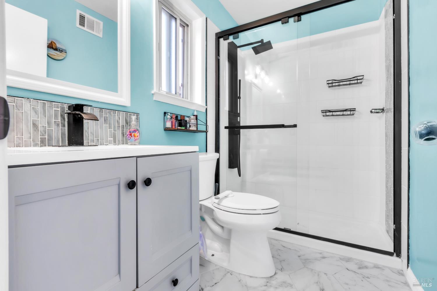 Detail Gallery Image 7 of 24 For 412 Pepper Ct, Vacaville,  CA 95687 - 3 Beds | 2 Baths