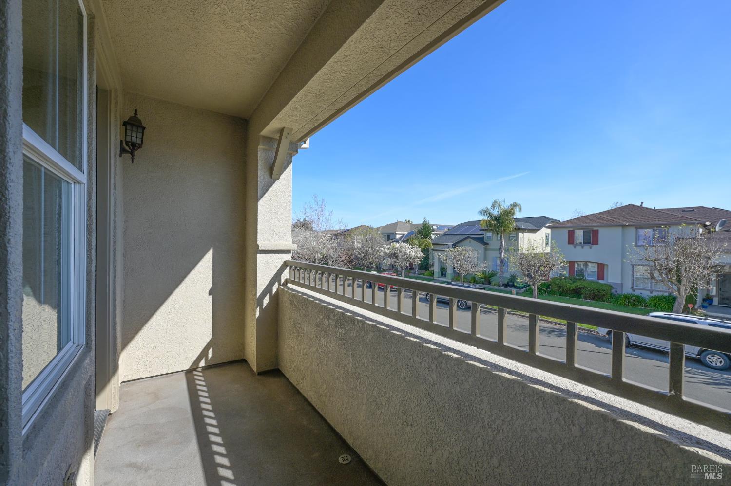 Detail Gallery Image 8 of 26 For 2835 Coleman Glen Ln, Santa Rosa,  CA 95407 - 3 Beds | 3 Baths