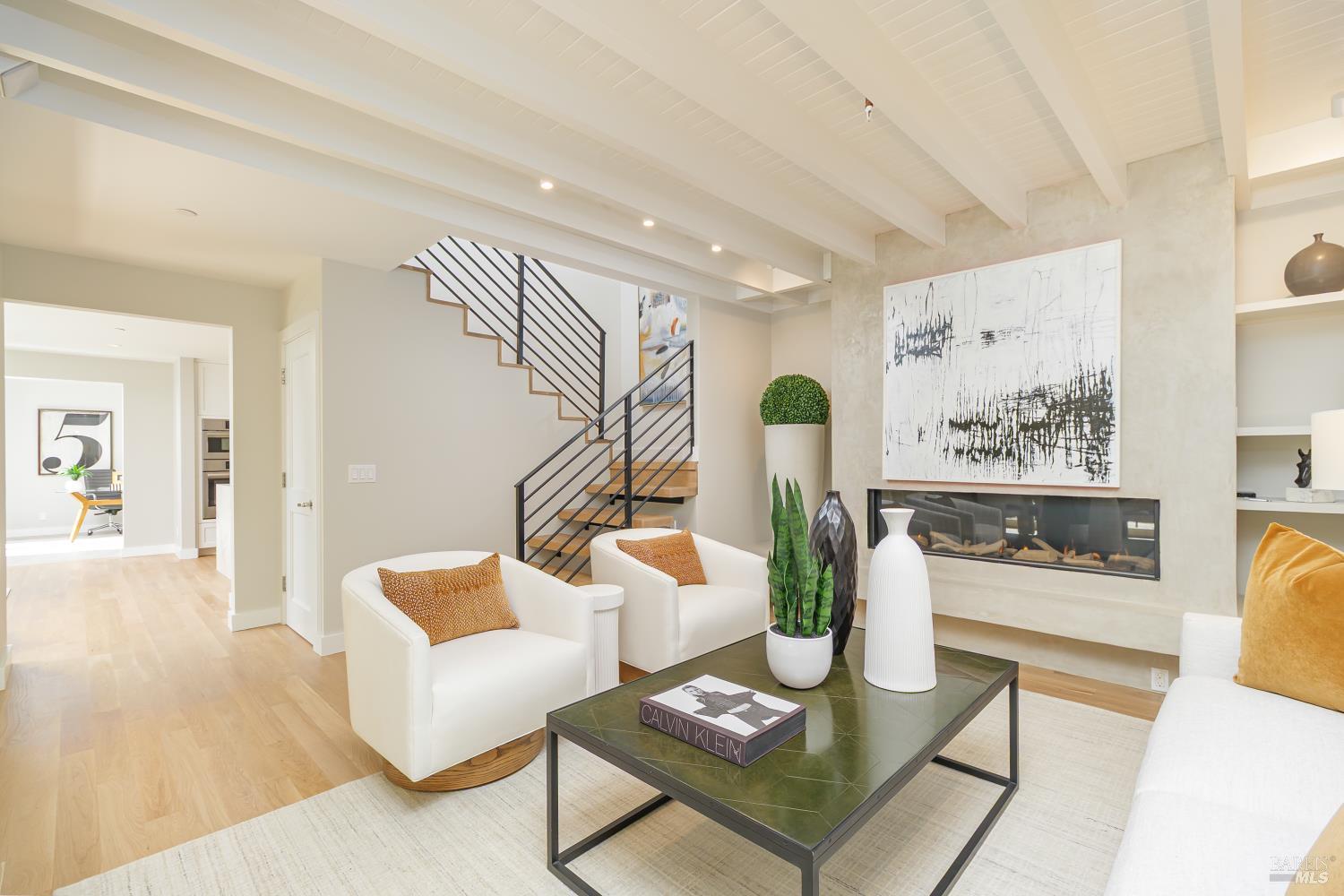 Detail Gallery Image 4 of 41 For 37 Rosebank Ave, Kentfield,  CA 94904 - 4 Beds | 4 Baths