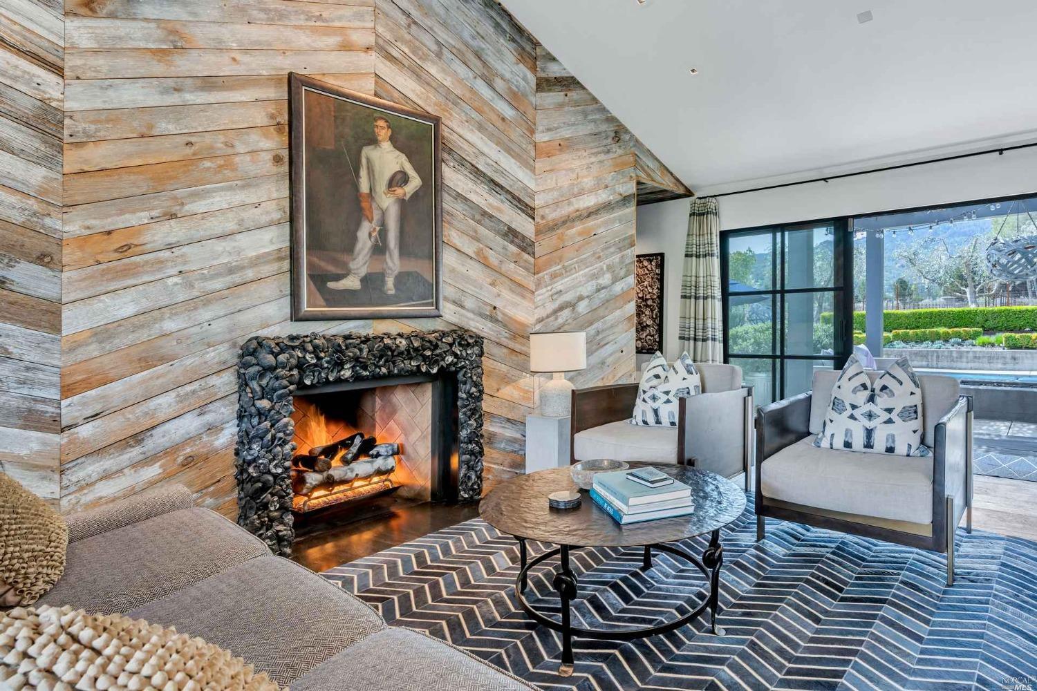 Detail Gallery Image 7 of 32 For 1005 Valley View St, Saint Helena,  CA 94574 - 2 Beds | 2/1 Baths