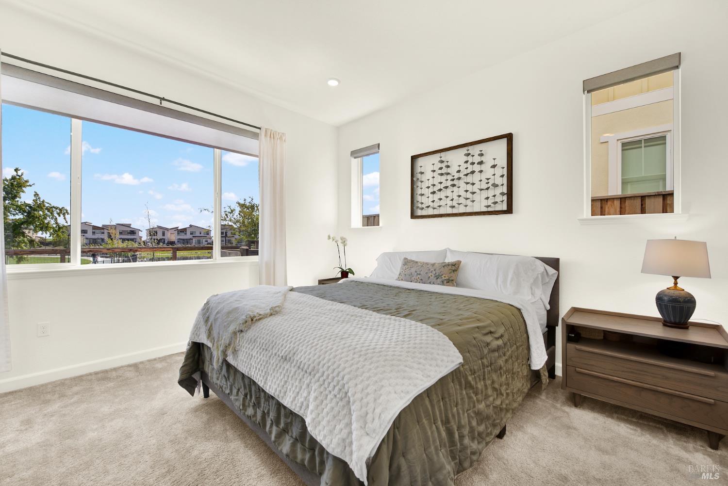 Detail Gallery Image 12 of 52 For 2456 Shore Vista Unkn, Fairfield,  CA 94533 - 3 Beds | 2 Baths