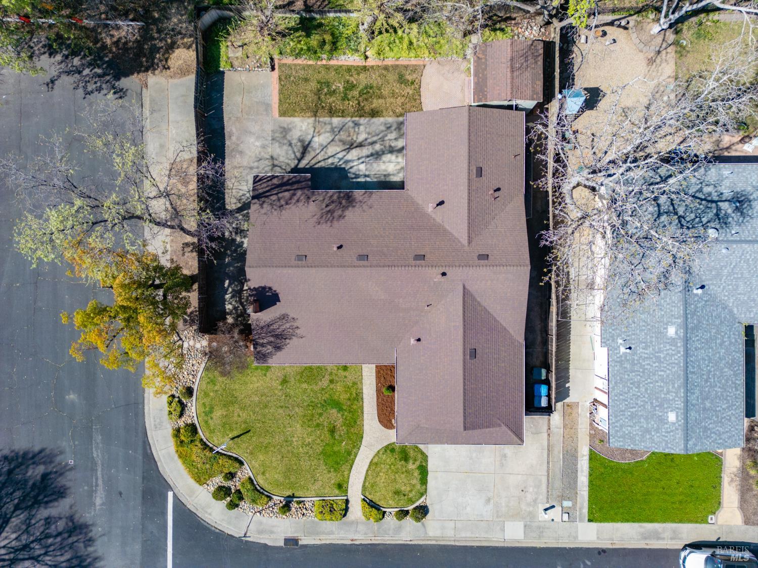 Detail Gallery Image 39 of 42 For 700 Granada Ln, Vacaville,  CA 95688 - 4 Beds | 2 Baths