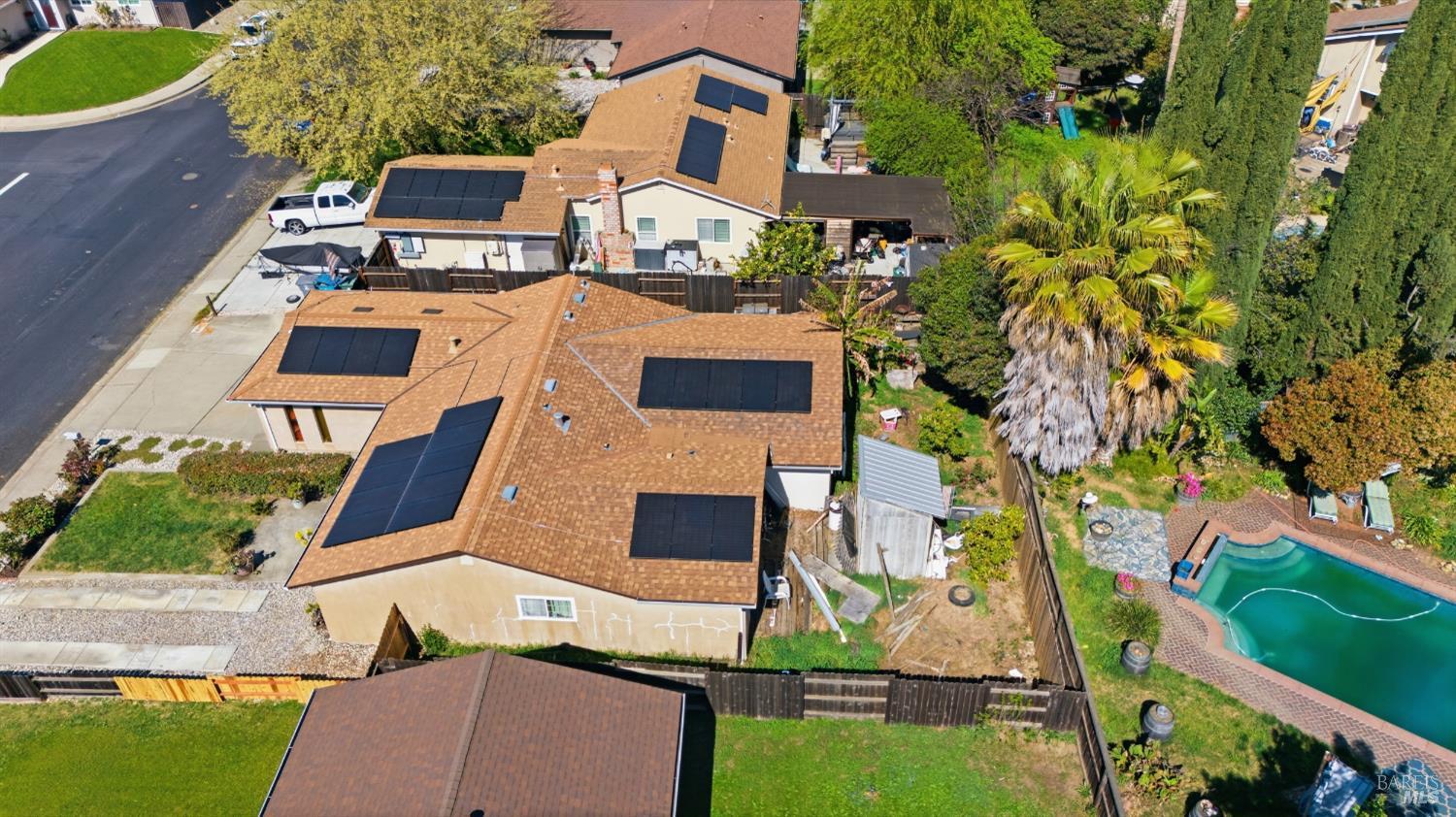 Detail Gallery Image 35 of 43 For 532 Gregory Dr, Vacaville,  CA 95687 - 4 Beds | 2 Baths