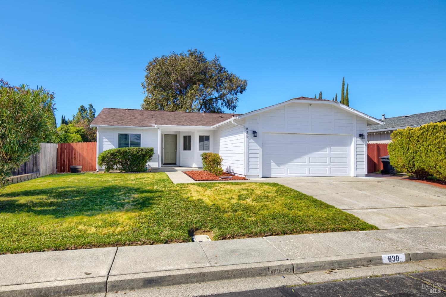 Detail Gallery Image 2 of 47 For 630 Kinglet St, Suisun City,  CA 94585 - 3 Beds | 2 Baths