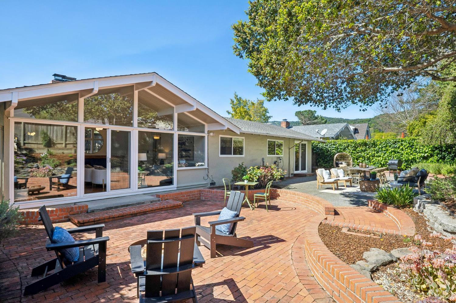 Detail Gallery Image 54 of 81 For 212 Blackstone Dr, San Rafael,  CA 94903 - 3 Beds | 2 Baths