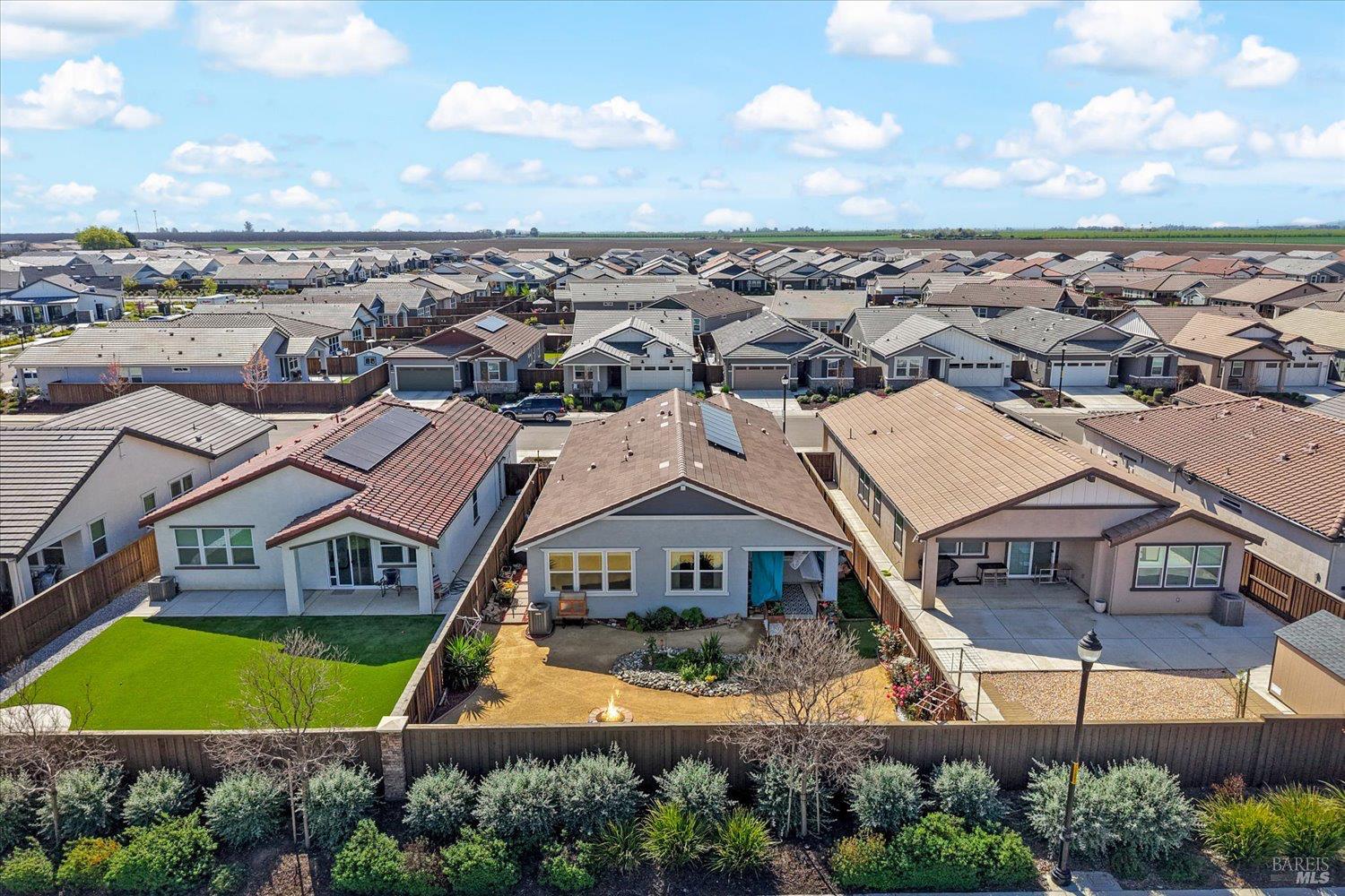 Detail Gallery Image 38 of 47 For 2130 Lark Way, Dixon,  CA 95620 - 3 Beds | 2 Baths