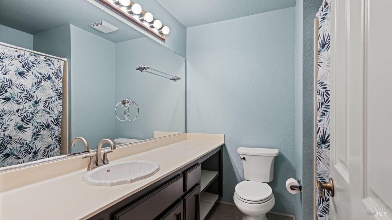 Detail Gallery Image 21 of 45 For 171 Ancheta Pl, Vallejo,  CA 94591 - 4 Beds | 2/1 Baths