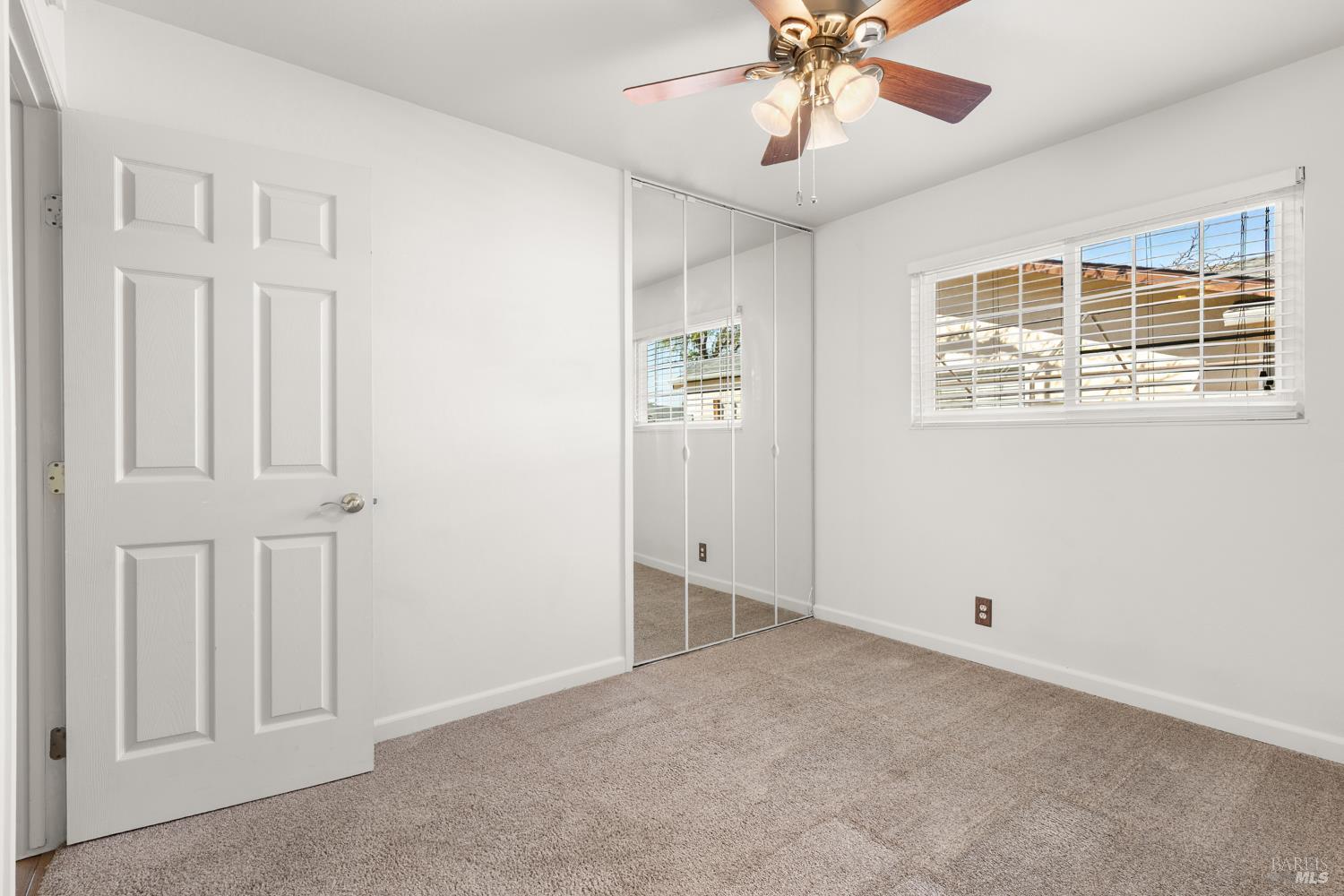 Detail Gallery Image 21 of 42 For 700 Granada Ln, Vacaville,  CA 95688 - 4 Beds | 2 Baths