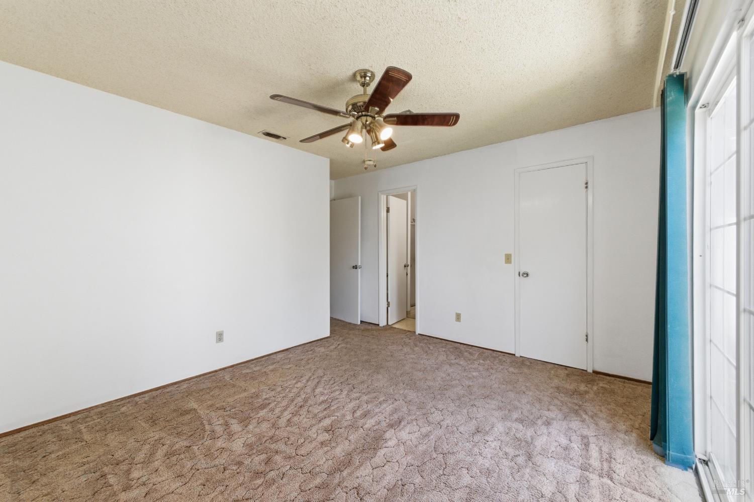 Detail Gallery Image 22 of 43 For 532 Gregory Dr, Vacaville,  CA 95687 - 4 Beds | 2 Baths