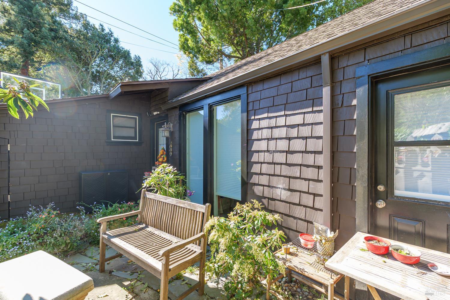 Detail Gallery Image 32 of 41 For 37 Rosebank Ave, Kentfield,  CA 94904 - 4 Beds | 4 Baths