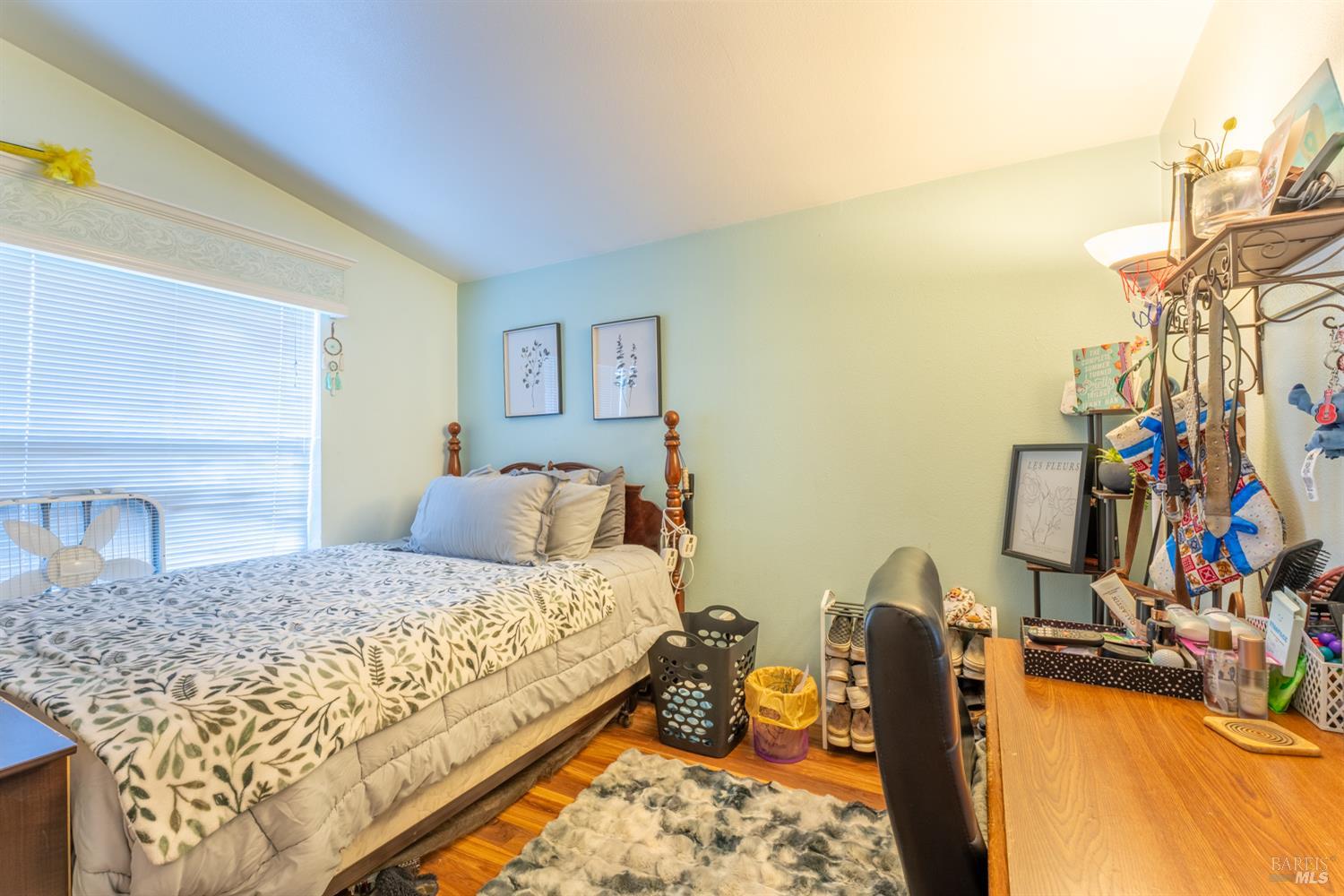 Detail Gallery Image 14 of 23 For 2301 North Road Rd, Laytonville,  CA 95454 - 3 Beds | 2 Baths