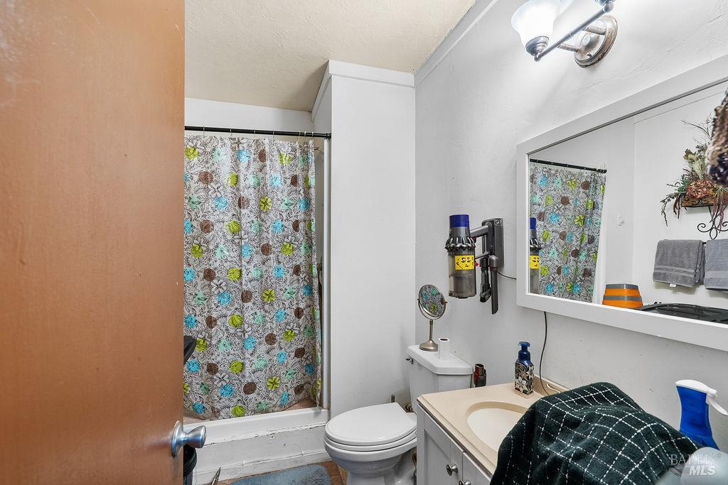 Detail Gallery Image 12 of 48 For 205 Pacific Ave #213,  Rodeo,  CA 94572 - 3 Beds | 5 Baths
