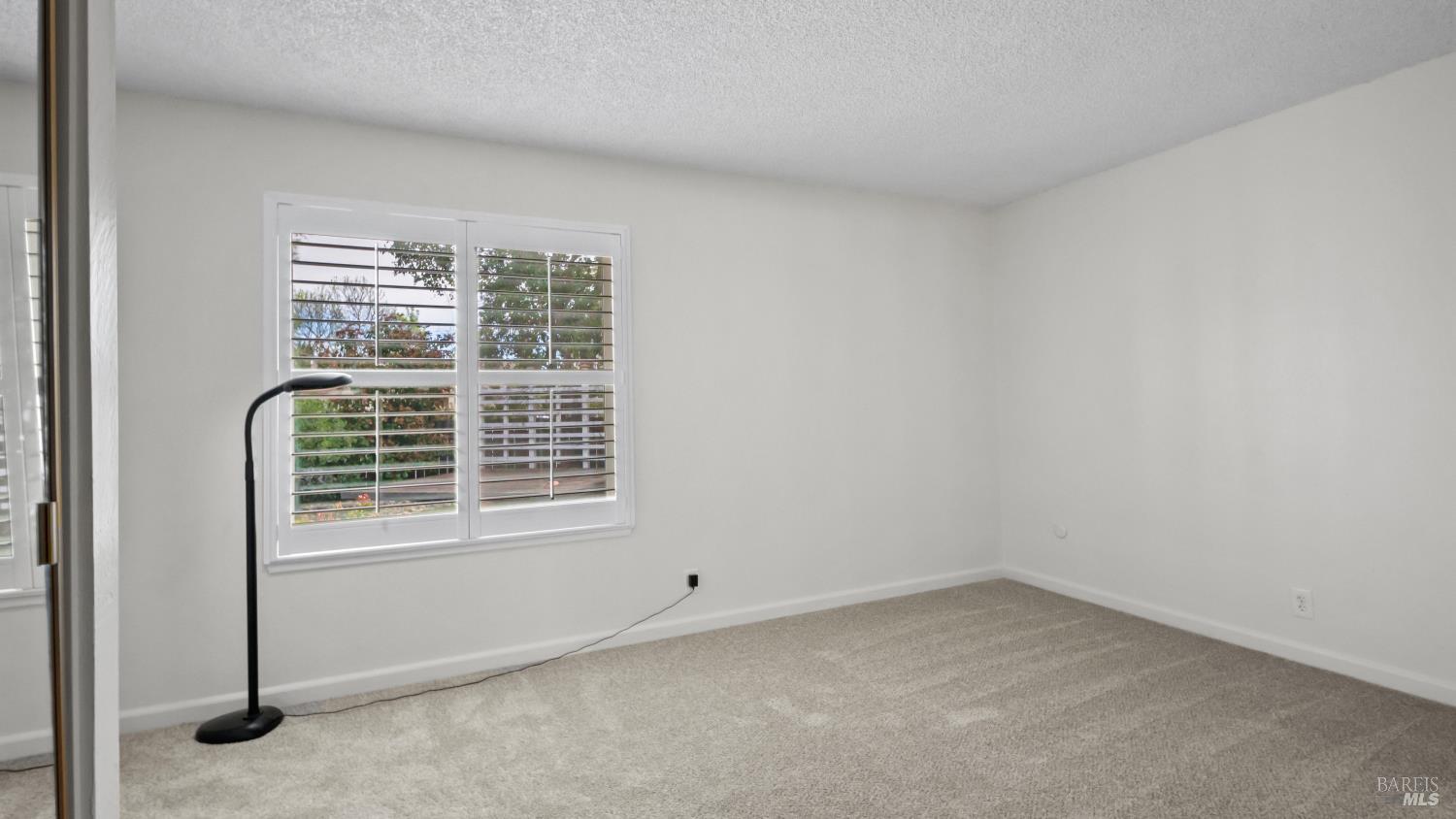 Detail Gallery Image 20 of 37 For 501 Asbury Ln, Fairfield,  CA 94533 - 3 Beds | 2 Baths