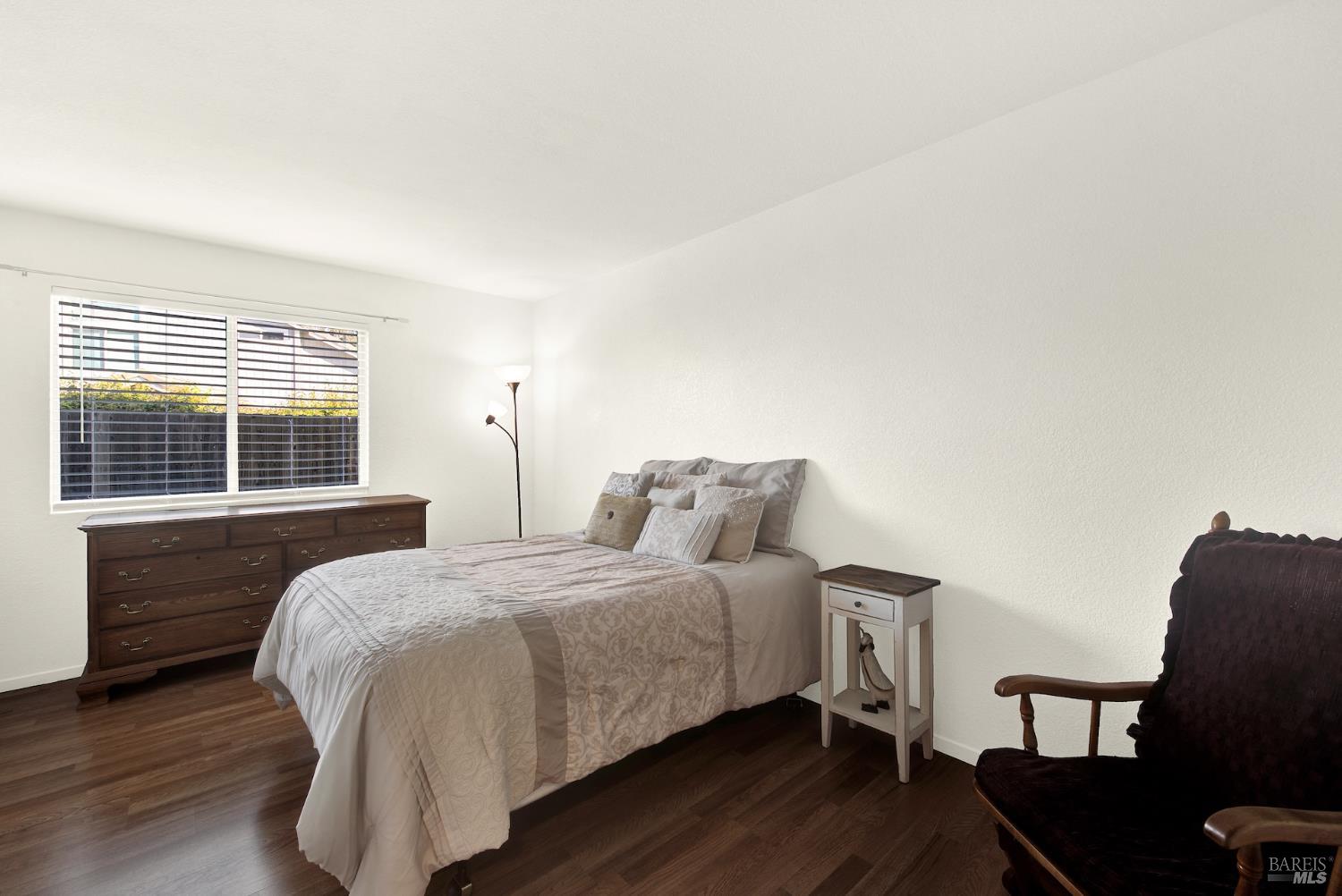 Detail Gallery Image 24 of 50 For 675 Brians Way, Dixon,  CA 95620 - 3 Beds | 2 Baths