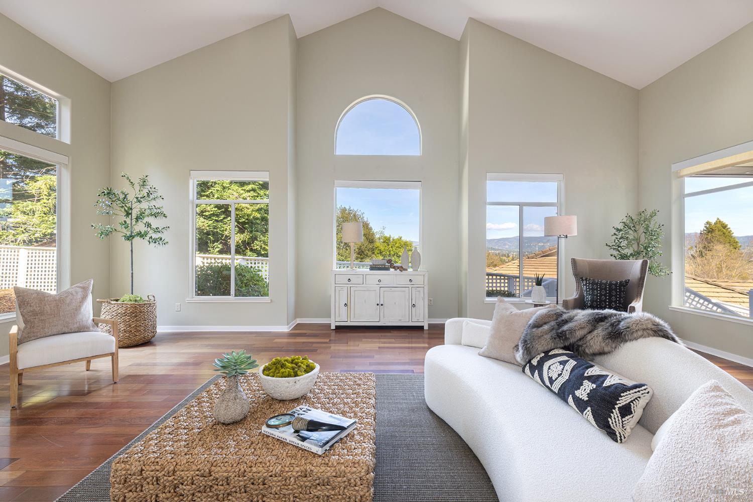 Detail Gallery Image 10 of 77 For 42 Clement Ct, Napa,  CA 94558 - 3 Beds | 2/1 Baths