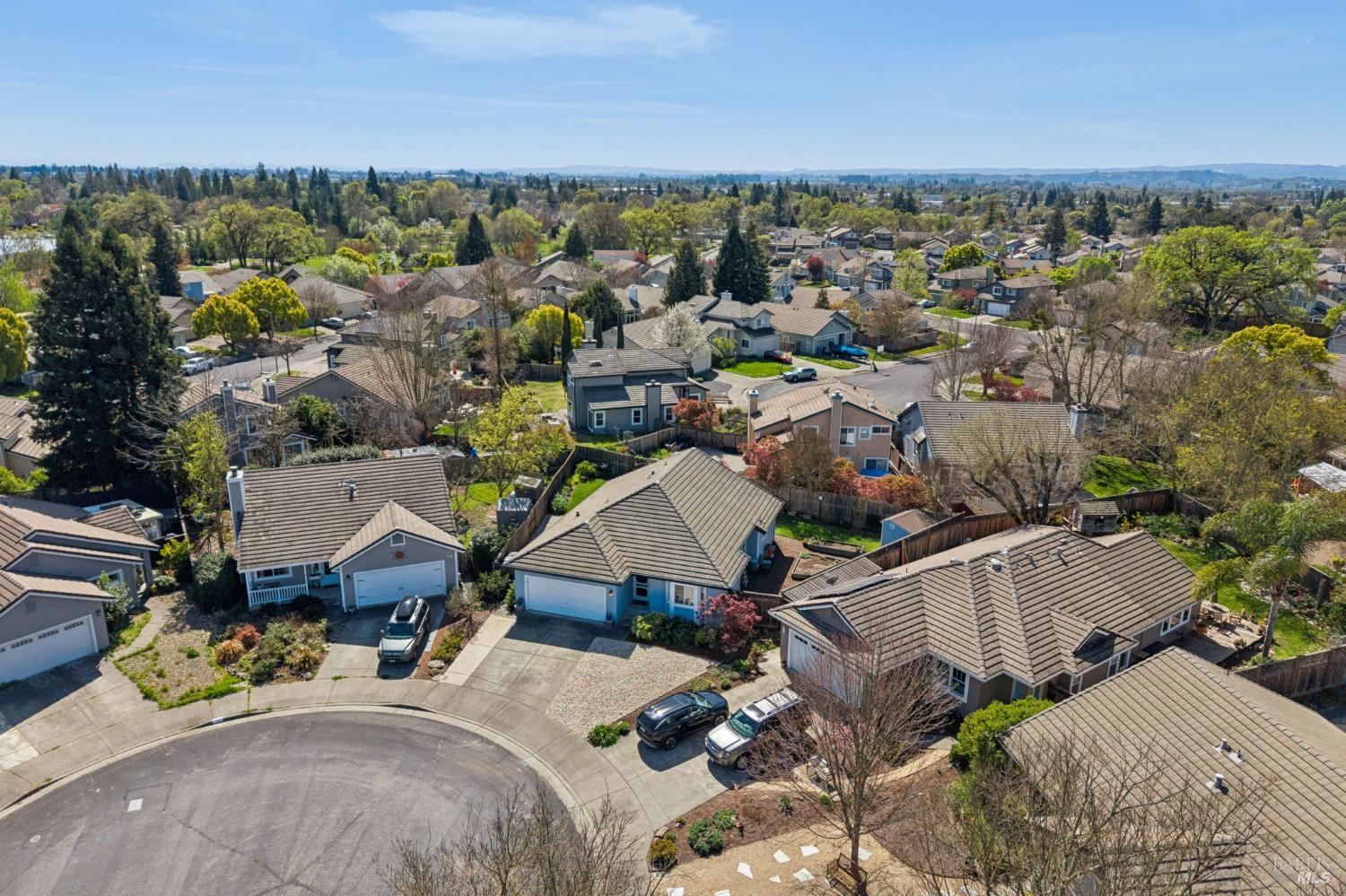 Detail Gallery Image 32 of 37 For 719 Hackberry Ct, Windsor,  CA 95492 - 3 Beds | 2 Baths